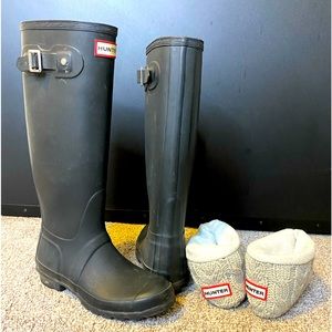 Hunter Rainboots with Boot Socks